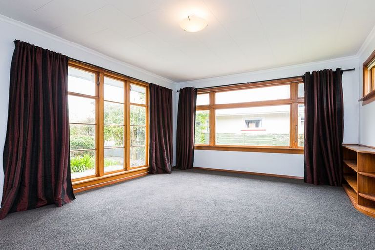 Photo of property in 345 Ruahine Street, Terrace End, Palmerston North, 4410