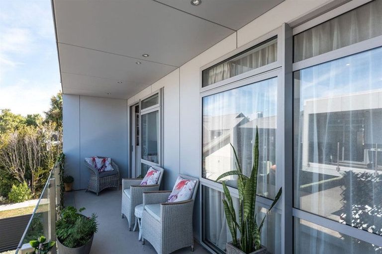 Photo of property in 185a Peterborough Street, Christchurch Central, Christchurch, 8013