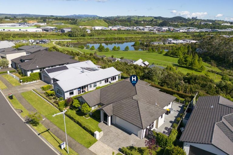 Photo of property in 85 Mortlake Heights, Pyes Pa, Tauranga, 3112