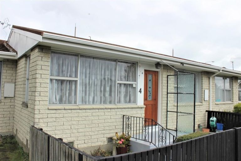 Photo of property in 4/109 Middlepark Road, Sockburn, Christchurch, 8042