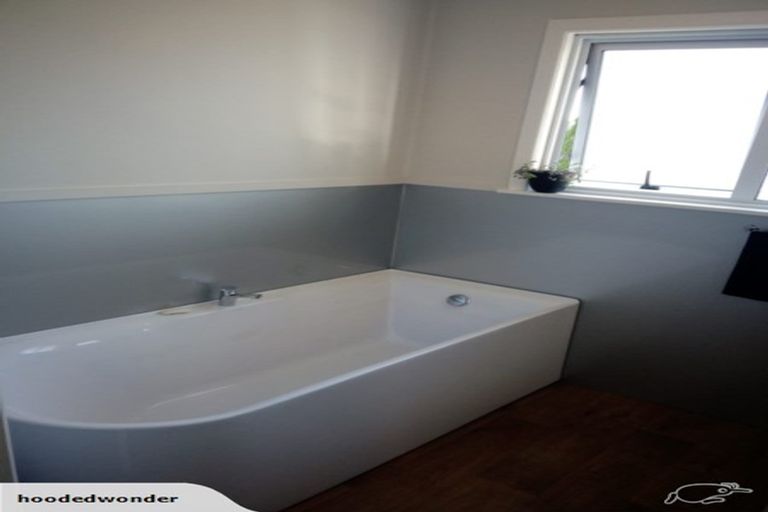 Photo of property in 16 Springfield Crescent, Enderley, Hamilton, 3214