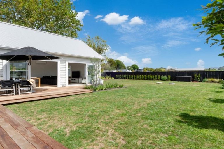 Photo of property in 14 Shearwater Lane, Point Wells, 0986