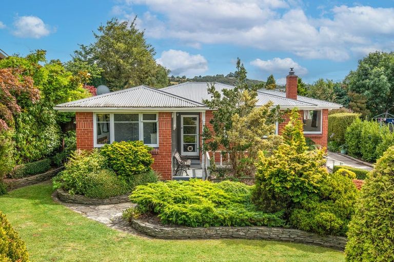 Photo of property in 24 Main Road, Fairfield, Dunedin, 9018