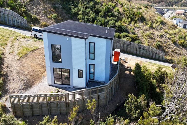 Photo of property in 24 Camber Drive, Whitby, Porirua, 5024