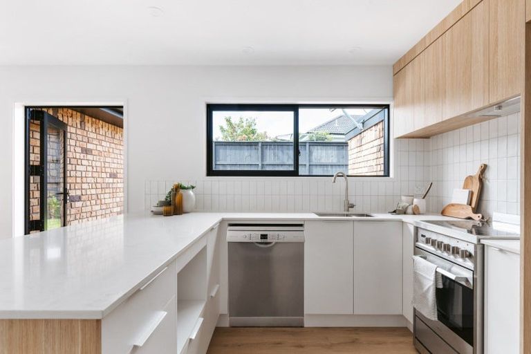 Photo of property in 3/37 Golf Road, Mount Maunganui, 3116