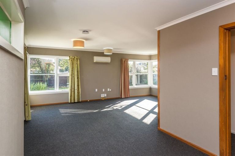 Photo of property in 41 Pembroke Street, Avondale, Christchurch, 8061