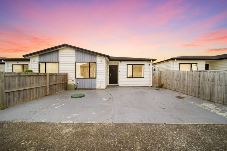 Photo of property in 11 Tuuhura Road, Pukekohe, 2120