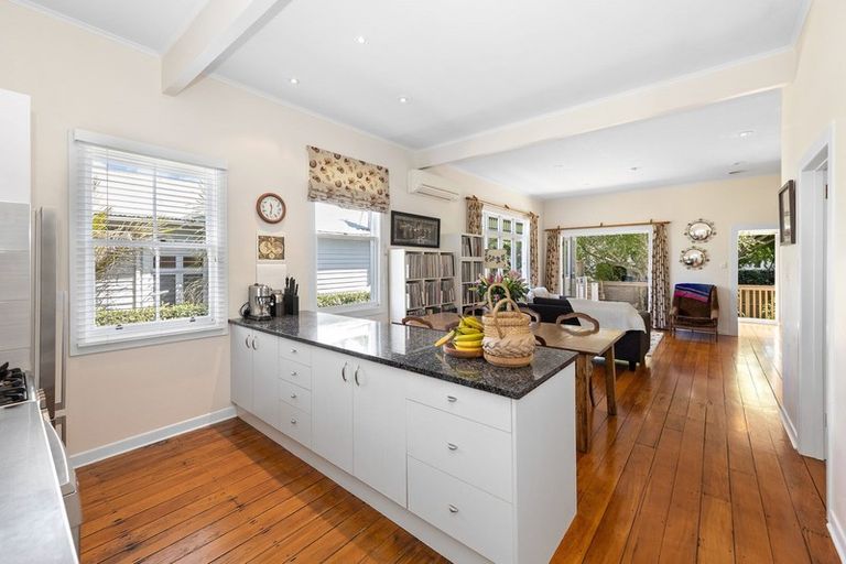 Photo of property in 18 Beckenham Avenue, Royal Oak, Auckland, 1023