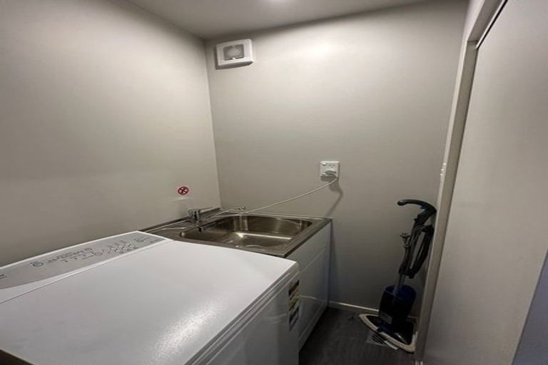 Photo of property in 1d Tarras Road, Kumeu, 0810