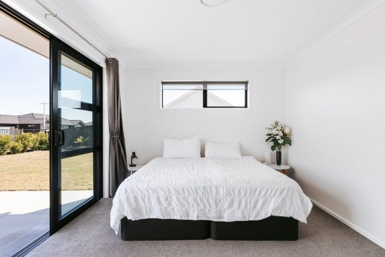 Photo of property in 51 Manawa Road, Papamoa Beach, Papamoa, 3118