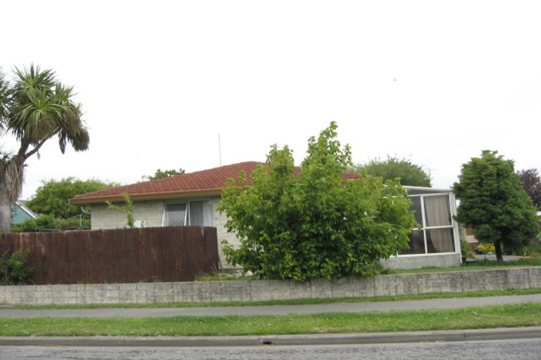 Photo of property in 1/53 Orrick Crescent, Avondale, Christchurch, 8061