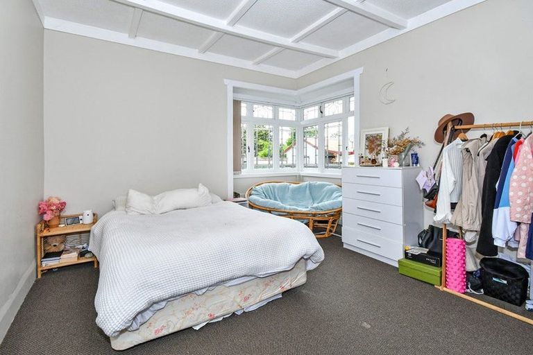 Photo of property in 10a Sturdee Road, Manurewa, Auckland, 2102