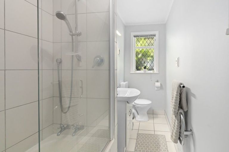 Photo of property in 11 Russo Terrace, Eastbourne, Lower Hutt, 5013