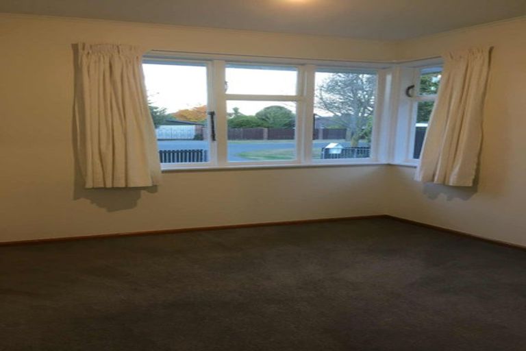 Photo of property in 1 Longden Street, Darfield, 7510