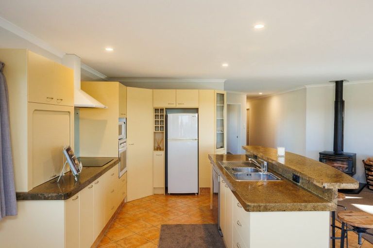 Photo of property in 408 Aranui Road, Kairanga, Palmerston North, 4475