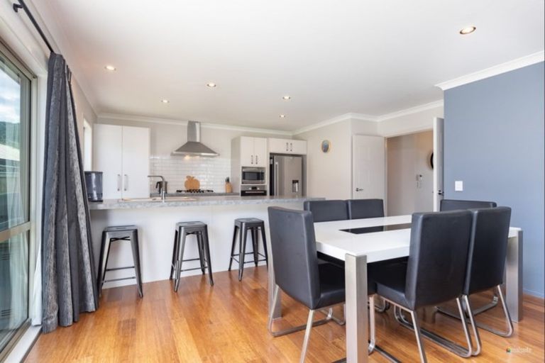 Photo of property in 103 Riverstone Drive, Riverstone Terraces, Upper Hutt, 5018