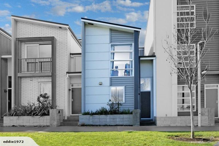 Photo of property in 22 Squadron Drive, Hobsonville, Auckland, 0616