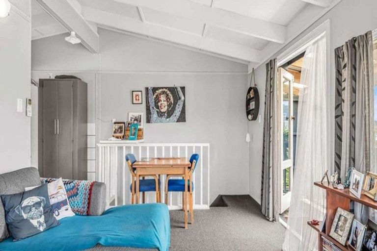 Photo of property in 1/130 Pukehina Parade, Pukehina, 3189