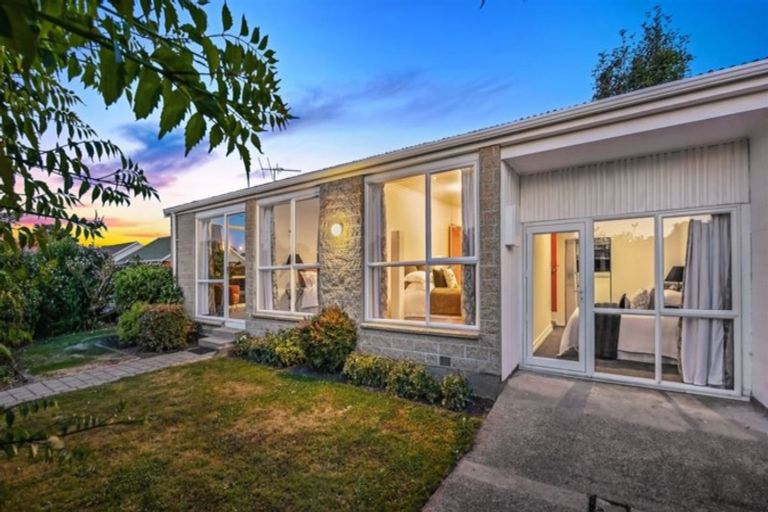 Photo of property in 1/1 Westmorland Place, Bishopdale, Christchurch, 8053