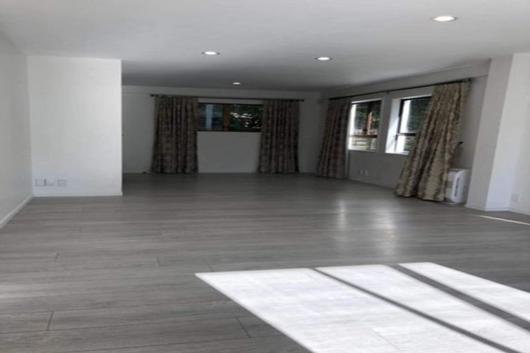 Photo of property in 36 Murvale Drive, Bucklands Beach, Auckland, 2014