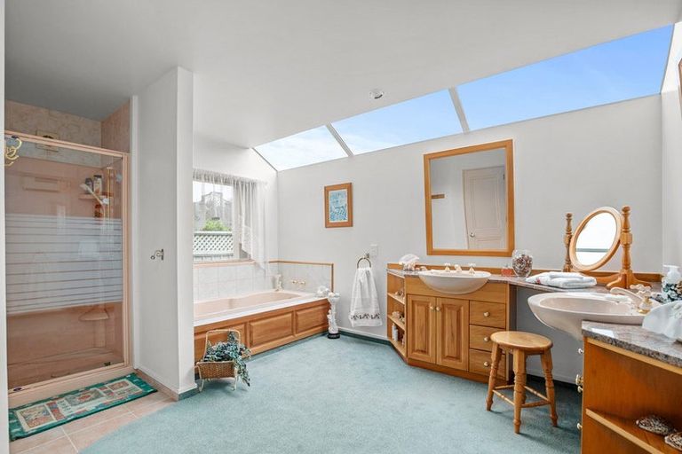 Photo of property in 25 Aronui Road, Bridge Hill, Alexandra, 9320