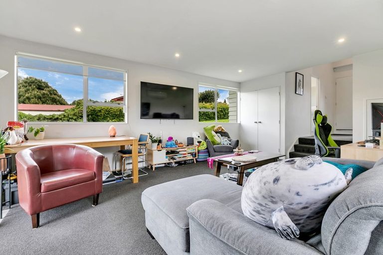 Photo of property in 29 Mataroa Road, Mount Wellington, Auckland, 1062