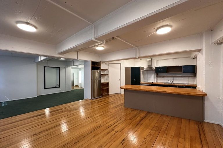 Photo of property in 6c Halleys Lane, Te Aro, Wellington, 6011