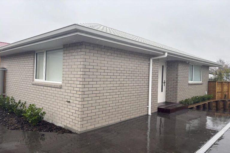 Photo of property in 1b Towai Street, Inglewood, 4330