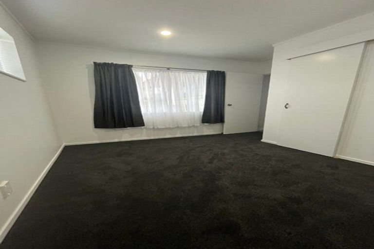 Photo of property in 1/6b Youngs Road, Papakura, 2110