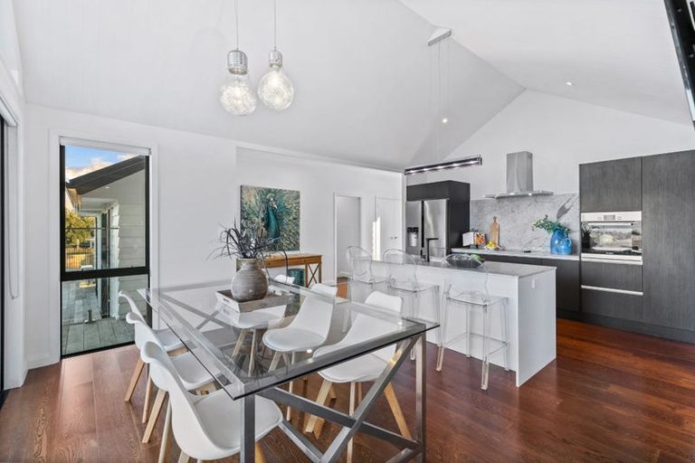 Photo of property in 72 Vaughans Road, Long Bay, Albany, 0792