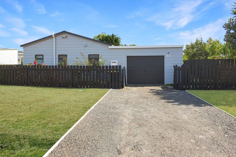 Photo of property in 8b Te Awa Street, Foxton Beach, Foxton, 4815