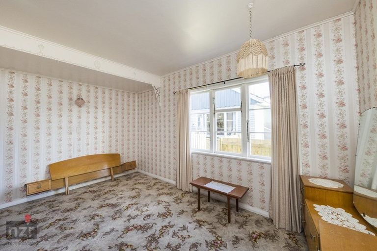 Photo of property in 25 Park Road, West End, Palmerston North, 4412