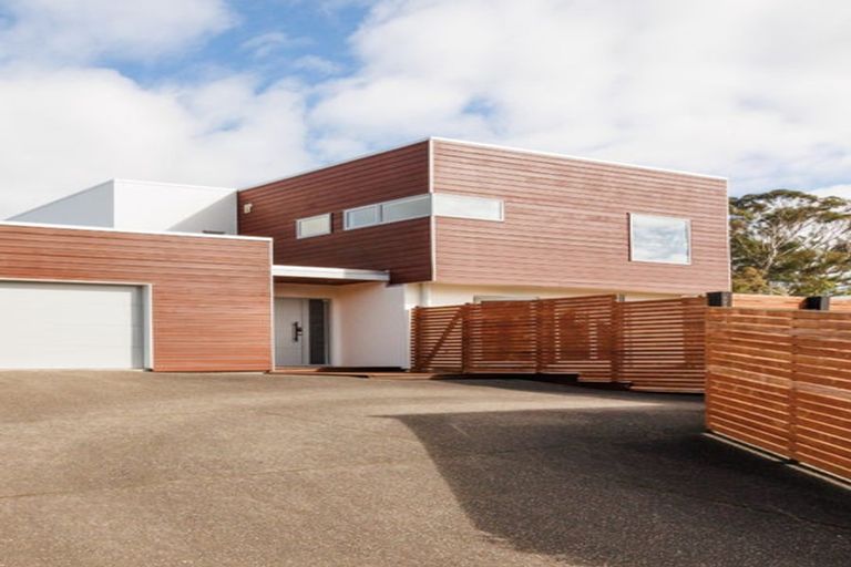 Photo of property in 125 Atawhai Road, Fitzherbert, Palmerston North, 4410