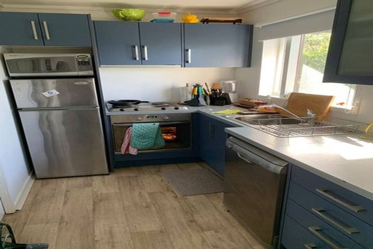 Photo of property in 39 Robieson Street, Roseneath, Wellington, 6011