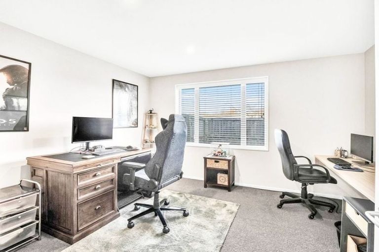 Photo of property in 28 Northwater Drive, Northwood, Christchurch, 8051
