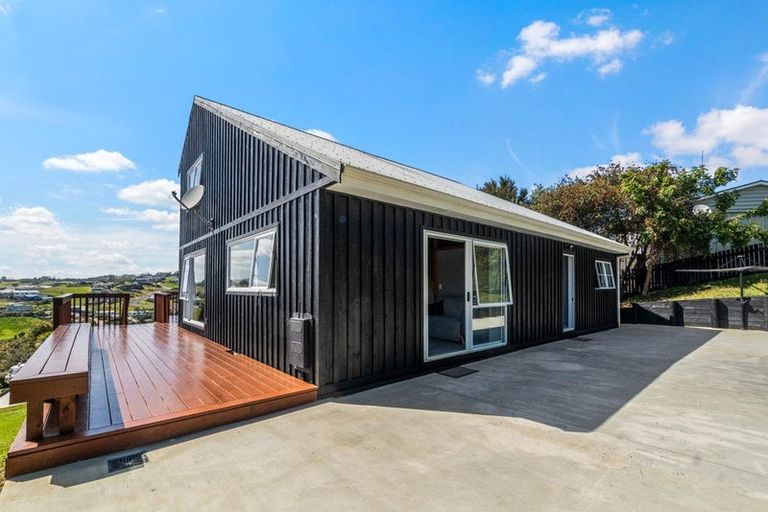 Photo of property in 43 Cable Bay Block Road, Cable Bay, 0420