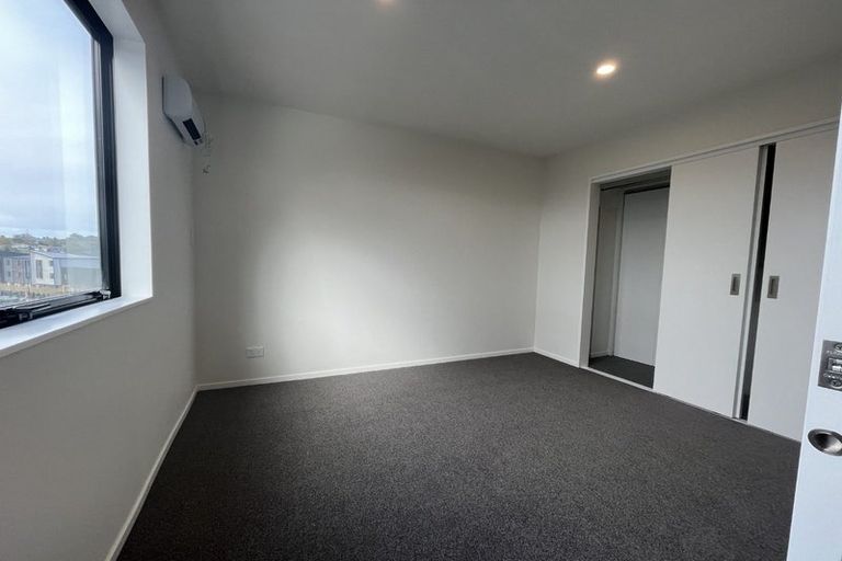 Photo of property in 17 Jabuka Street, Glen Eden, Auckland, 0602