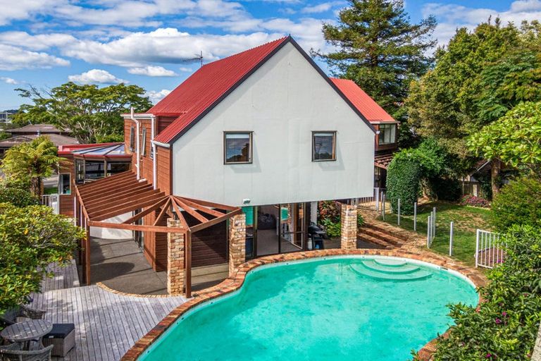 Photo of property in 60 Marywil Crescent, Hillcrest, Auckland, 0627