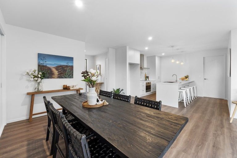 Photo of property in 1024a Papamoa Beach Road, Papamoa Beach, 3118