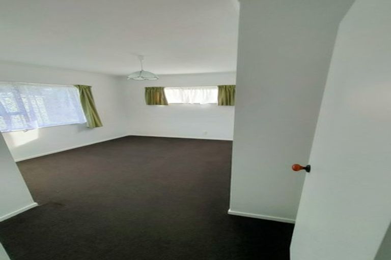 Photo of property in 13b Franklyn Road, Tawa, Wellington, 5028