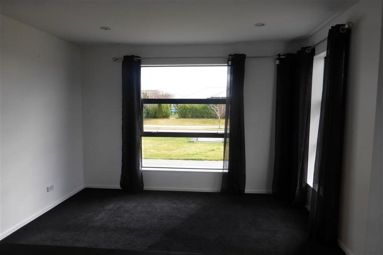 Photo of property in 13 Tommy Street, Pegasus, 7612