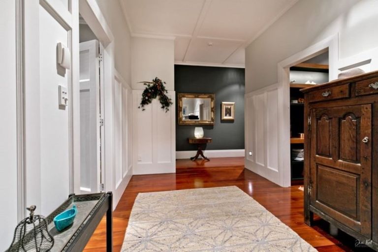 Photo of property in 998 Peak Road, Helensville, 0875