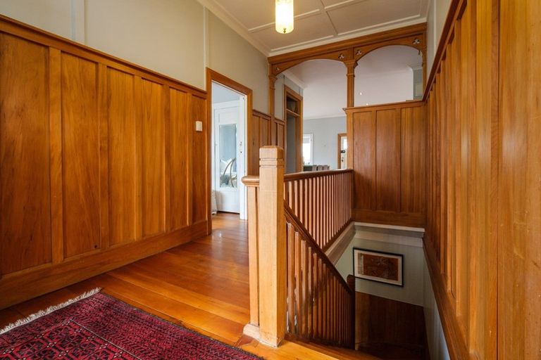 Photo of property in 23 Cameron Road, Bluff Hill, Napier, 4110