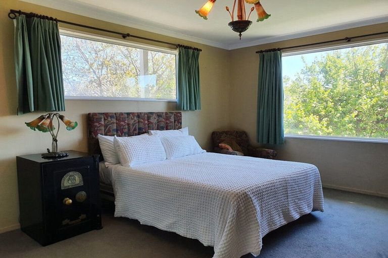 Photo of property in 35 Murray Place, Lake Tekapo, 7999