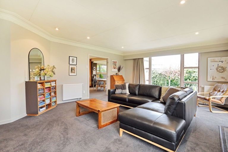 Photo of property in 22 Cruickshank Crescent, Rosedale, Invercargill, 9810