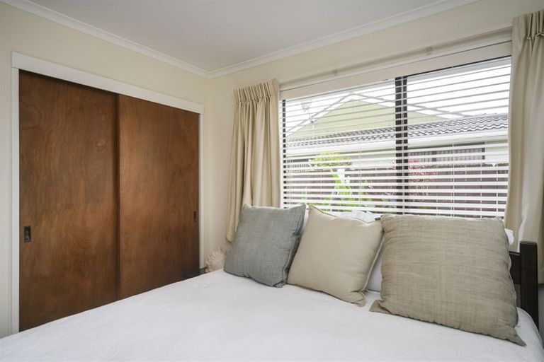 Photo of property in 26 Fitzroy Street, Terrace End, Palmerston North, 4410