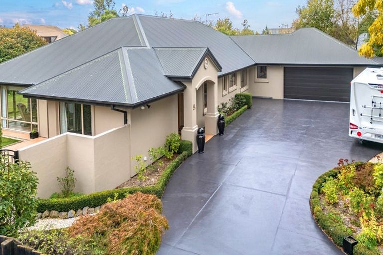 Photo of property in 9a Harrod Place, Rangiora, 7400