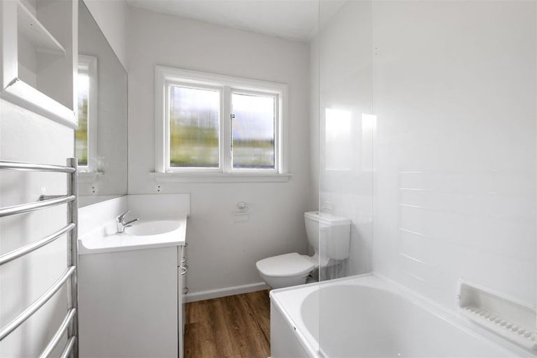 Photo of property in 117 Paparoa Street, Papanui, Christchurch, 8053