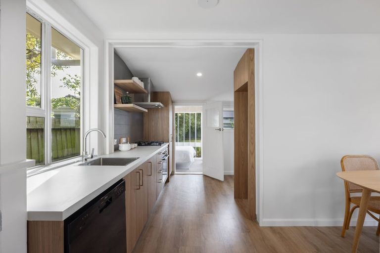 Photo of property in 10 Falcon Street, New Brighton, Christchurch, 8061