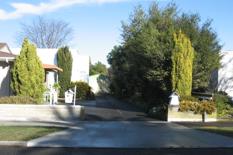 Photo of property in 2/38 Douglas Mclean Avenue, Marewa, Napier, 4110